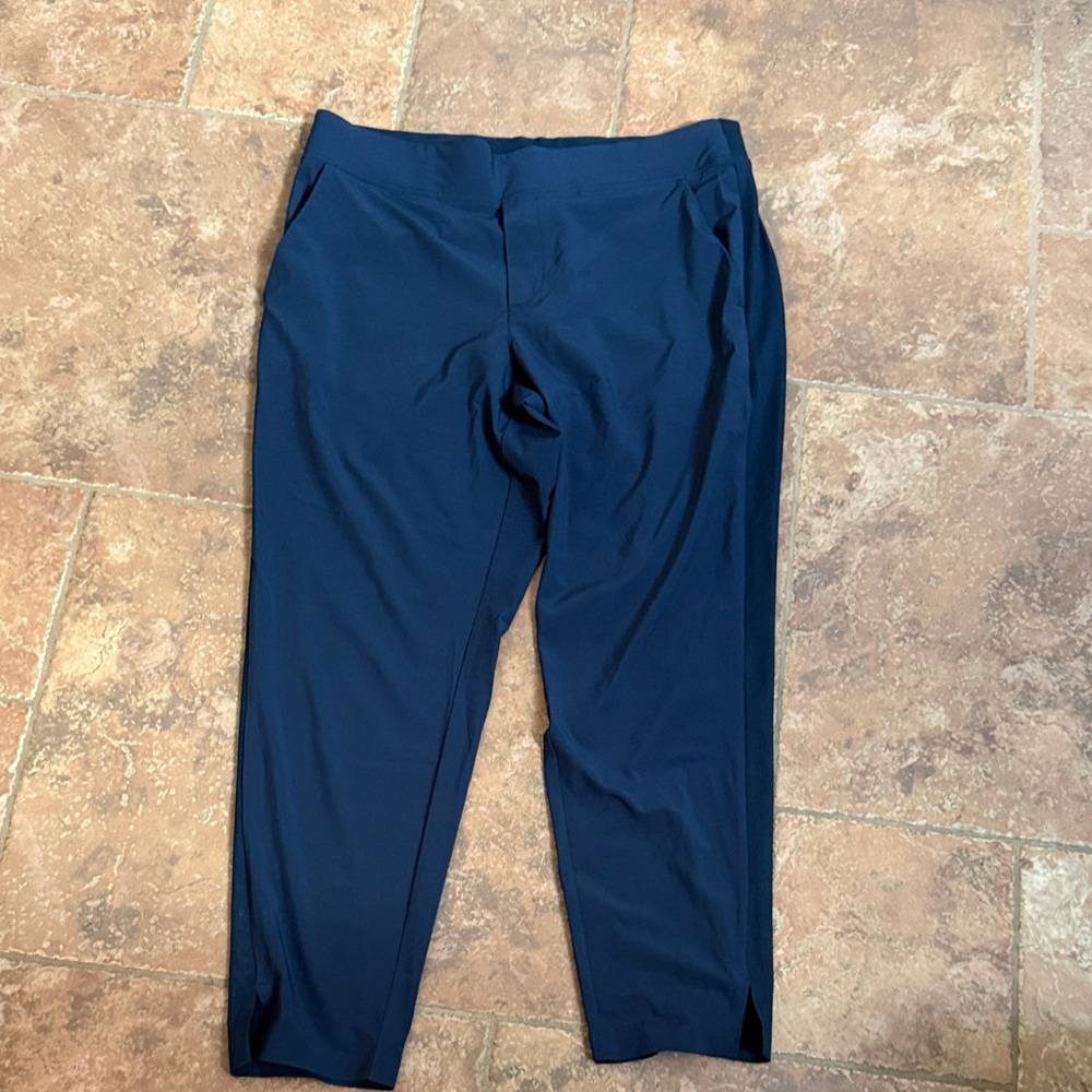 Athleta Brooklyn Ankle Pant size 8P